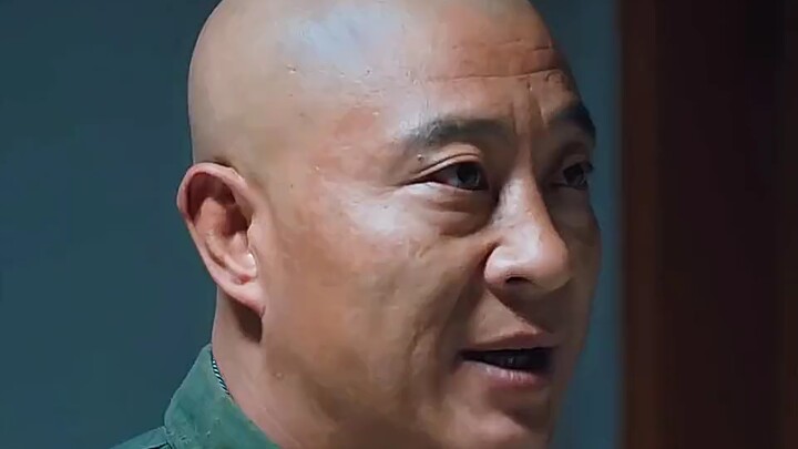 Văn Tùng nhát gan quá, ai mà chịu nổi chứ?