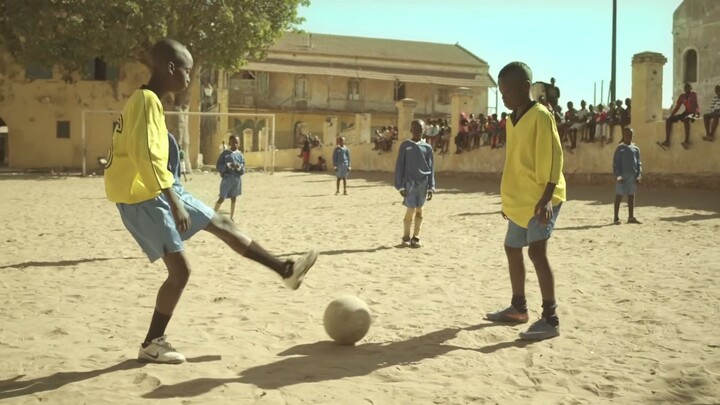 MAGIC SYSTEM - Magic In The Air Feat. Chawki [Clip Officiel]