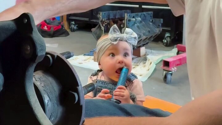 Baby Cute am Help! Follow and hit 10 likes for support! ✨ @Follow us and hit that notification bell
