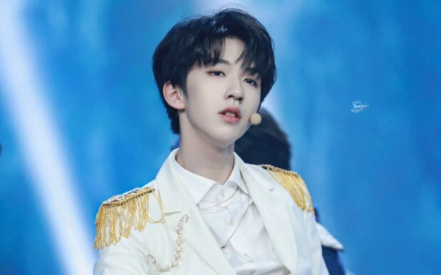 【He Junlin】Never underestimate the ability of the lead dancer!!! (Reposted)