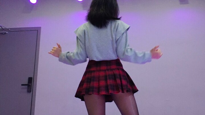 Lắc lưng | Nhảy lại bài của Orange Caramel