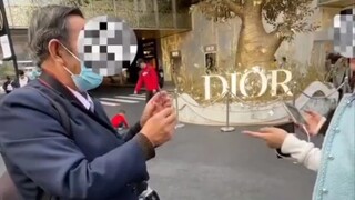 Di Shenzhen, Guangdong, seorang pria diinterogasi karena mengambil foto jalanan seorang wanita canti
