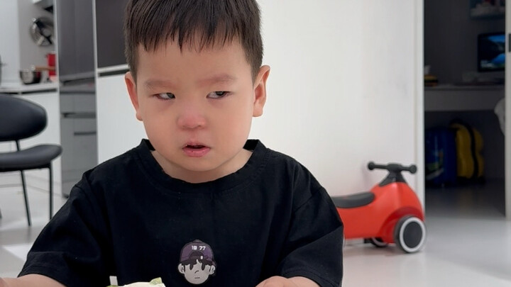 Thử thách chịu đựng của Tiểu Ngứa đã đến rồi!