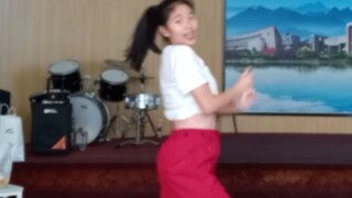 翻跳《pop!》一整首跳下来真的好累T_T