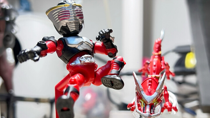 Kamen Rider 66action is much more fun than Broco, the compound eyes are really good looking, and Dra