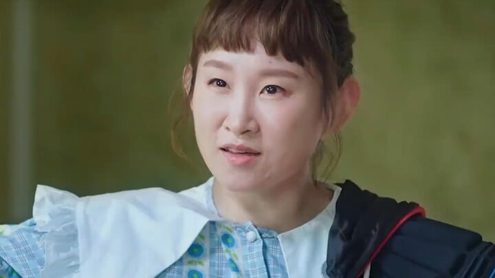 Bị bạn gái đặt câu hỏi “tử thần”! Trả lời kiểu gì cũng chết, không trả lời cũng chết