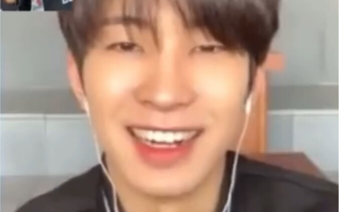 【Nụ cười ngây thơ và chân thành của Toàn Viên Hữu】“Tính cách của tôi đã trở nên vui vẻ hơn rất nhiều