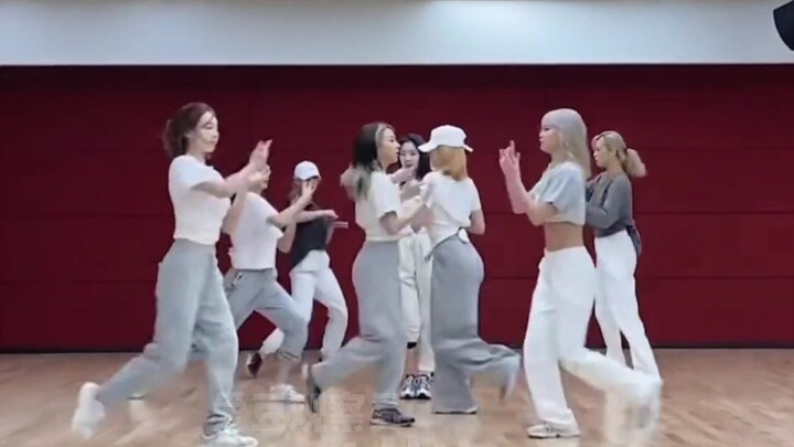 ท่าเต้นที่ใช้ได้แค่กับวงใหญ่เท่านั้น #twice #kpop #seventeen