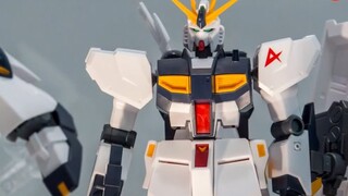 Bandai EG 1/144 Niu Gundam sampel tembakan nyata