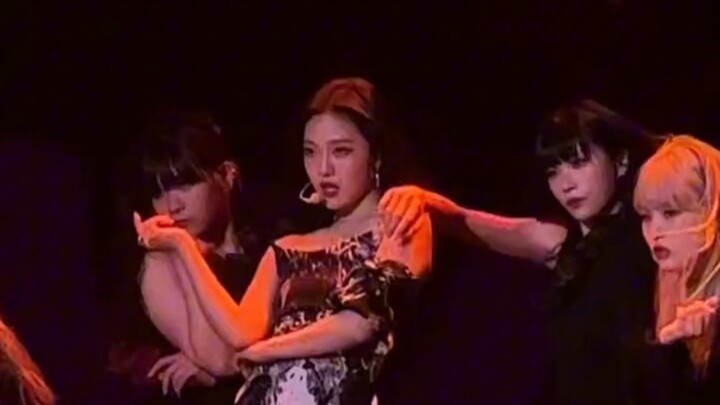 ขอบคุณค่ะ ครั้งแรกที่ได้ฟังเพลงร่วมกันระหว่างแฟนคลับกับไอดอลในคอนเสิร์ต