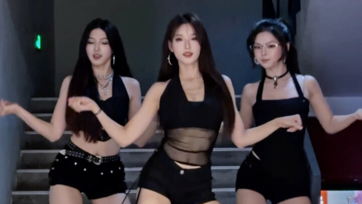 A mini-compilation of Douyin dances with over a million views is here!