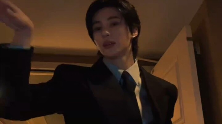 30 อันดับแรกของบัญชีทิคตอกอย่างเป็นทางการของ Riize ในต่างประเทศตามจำนวนไลก์