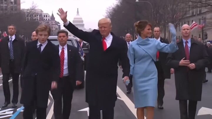 Khoảnh khắc đáng nhớ nhất trong cuộc đời Trump!