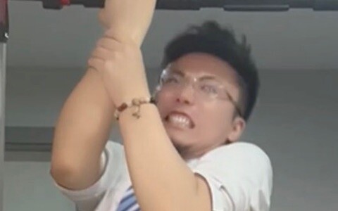 هل الرد على الضرب يعتبر شجارًا متبادلًا؟ الطريقة الصحيحة لممارسة الدفاع عن النفس!