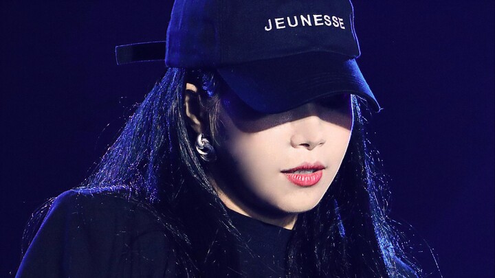 【سونغ يوك من MAMAMOO】الجنّية الصغيرة مغرية لدرجة مبالغ فيها! الوسامة المفرطة غير قانونية، هم! ☾^☾