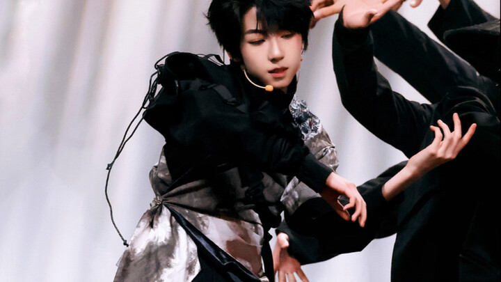 【Keluarga TF - Yang Bowen · Fokus Blade dan Dream】Tuan Bowen menjelajahi dunia persilatan dengan san