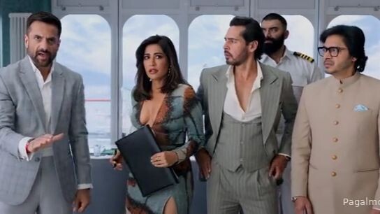 1st entry Reteish Housefull 2025 Hindi HDR