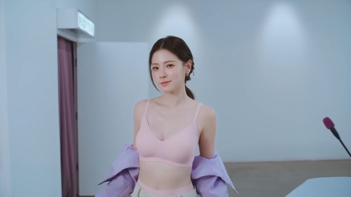 Xiao Shui x Iklan Pakaian Dalam Kocak dari Thailand hahahaha