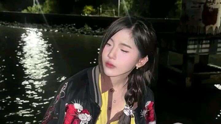 อย่าไปแข่งกับใครเลยถ้าจะไปแข่งก็ต้องคว้าเส้นชัยให้ได้นะ