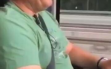 This driver figured it out in just 5 days—what a winner in life!