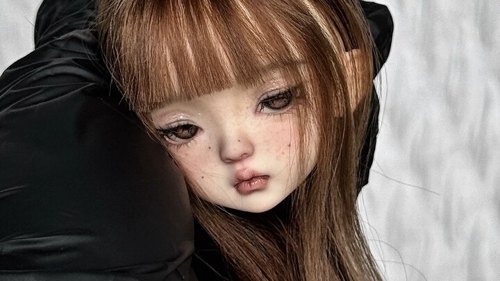 她只是静静地看着你，什么也没说，却好像什么都说了。🥺