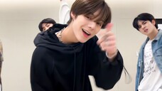 Trainee A covers BLACKPINK-Shut Down+Pink Venom