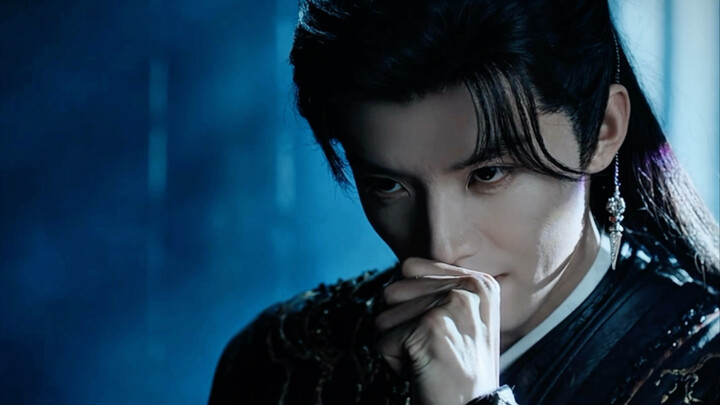 Holy cow! The male lead is a total killer on the outside but a ruthless, overbearing tyrant at home!