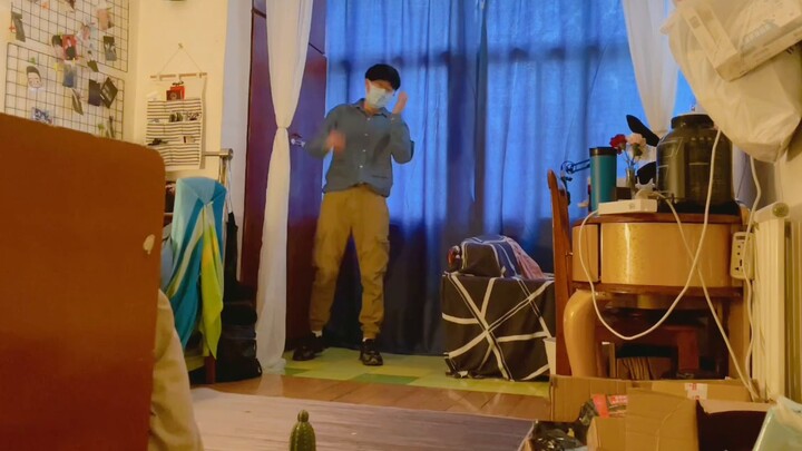 "dumb dumb" is the first dance performance, please support me