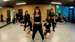 عرض رقص أصلي من IZONE لأغنية جديدة بعنوان "FIESTA"