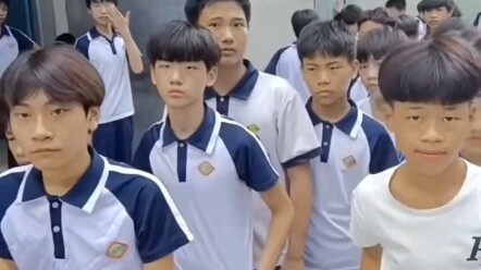 It’s not that Guangxi doesn’t follow celebrities—it’s that Guangxi is an all-star lineup!