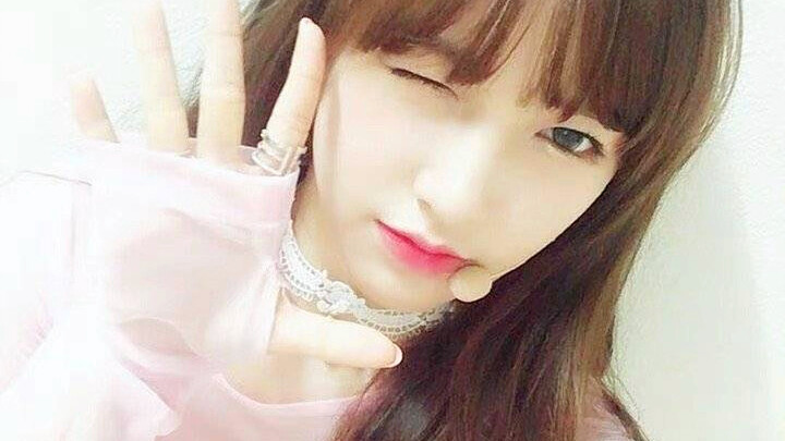 يبدو أن هذه الأخت نسيت تمامًا دروس السيلفي التي تعلمتها عندما كانت محبوبة!