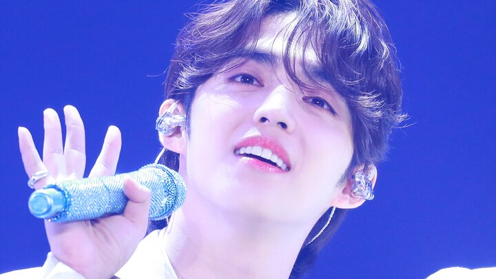 [Choi Seungcheol 4K Live Cam] What’s scarier than a rapper singing love songs? A one-of-a-kind cross