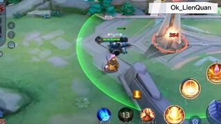 Bà trùm Alice chân ngắn nhưng chạy nhanh nhất team 🤣 #LienQuanMobile