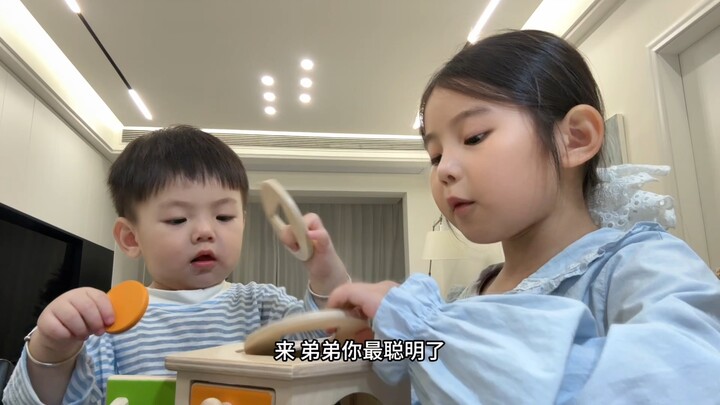 The little chatterbox just got over their fever and is already rambling away again～