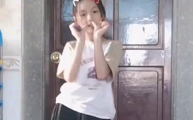 小女孩舞蹈11段