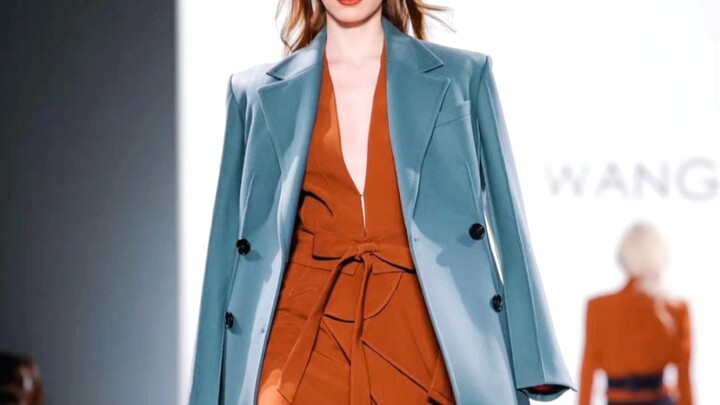 Hóa ra lại là thương hiệu Trung Quốc! Cách phối màu và phom dáng quá tuyệt vời, quá thoải mái!!!