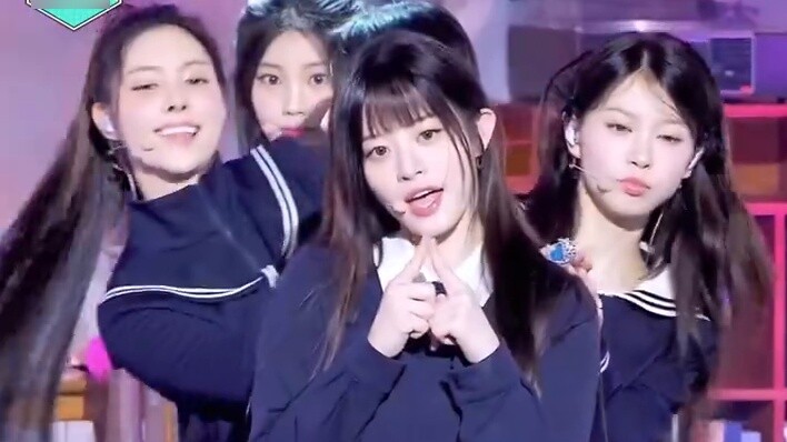 ILLIT IROHA丨Borrowed Cat Do The Dance เวอร์ชั่นแนวตั้งของ MBC แบบช็อตตรง 250621 หางม้าคู่