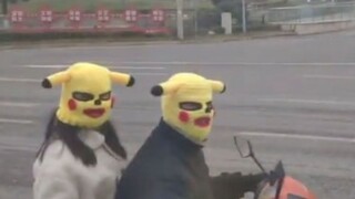 你是怎么说服女朋友和你一起沙雕的？