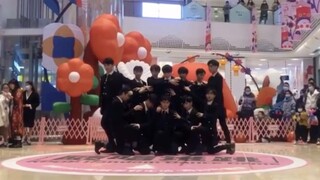 【IZONE】男生12人翻跳IZONE新曲Panorama｜武汉第六次随唱谁跳路演