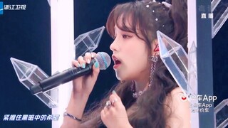 Song Yuqi hát "Giant" với năng lượng tràn đầy!