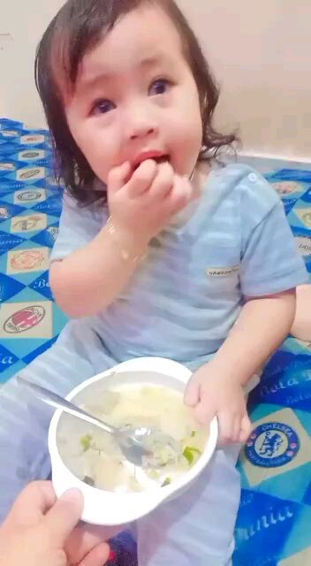 makan tekwan buatan ibu