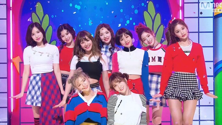 【4K LIVE】TWICE – KNOCK KNOCK (170223 Mnet M!Countdown)