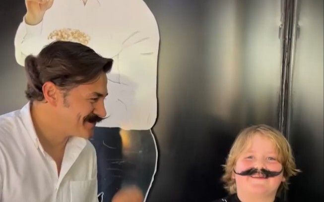 Dachi Feeding the Saint-Denis Kid