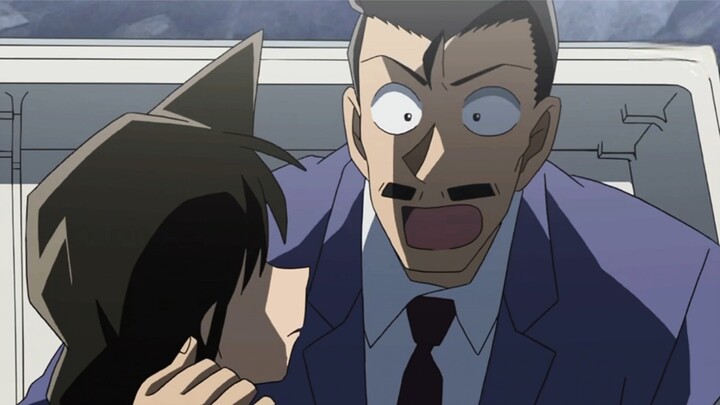 Maybe this is Kogoro's fatherly love for Xiaolan.