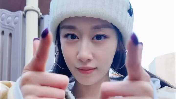 T-ARA_Jiyeon_IU (هولسي) تحدي الرقص