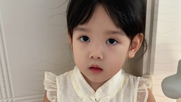 Sudah waktunya masuk taman kanak-kanak～ Jawaban putri membuat ayah lega～