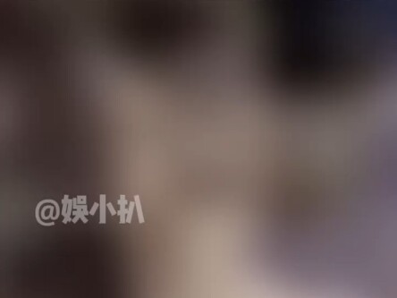 狼：卖萌和卖命哪个轻松我还不清楚吗"狼