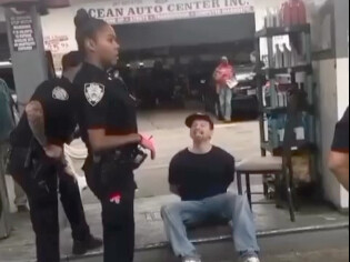 ใช้สกิลใหญ่แทนการโจมตีปกติ!