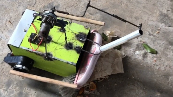 Invention: Smart Sweeping Trash Can