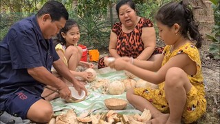 Tự Làm Mứt Dừa Ngày Tết Tặng Bà Con Xóm Chòi Ăn Lấy Thảo | TKQ & Family T892